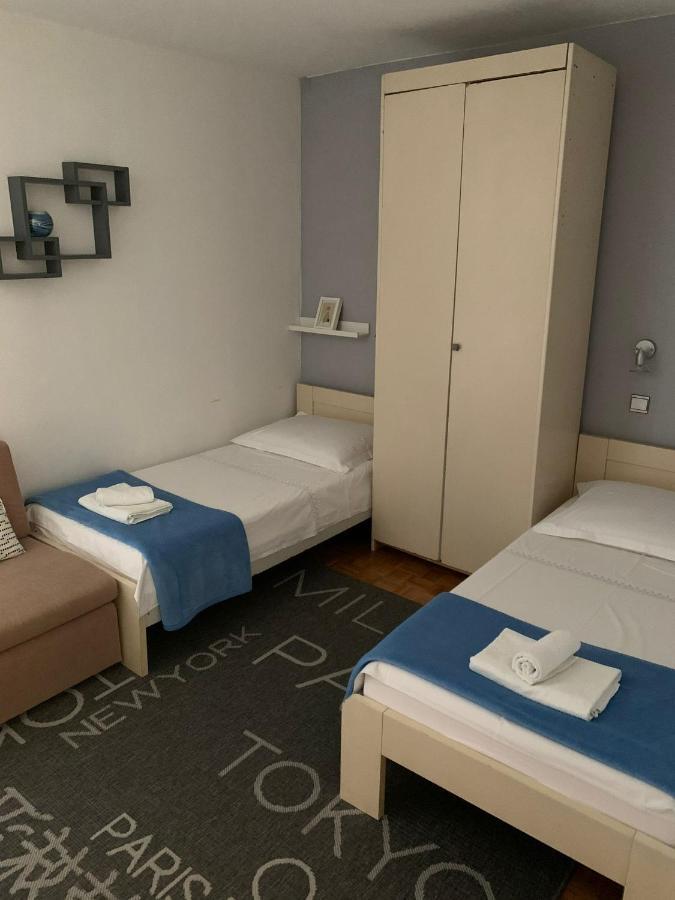 סרימה Apartments Anka I Kresimir מראה חיצוני תמונה